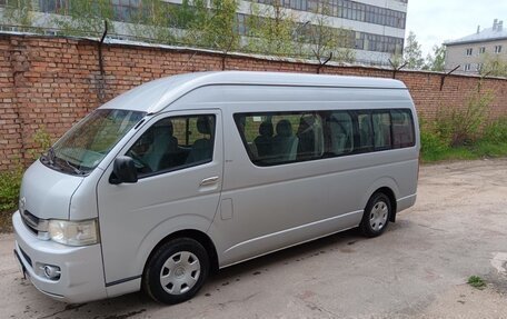Toyota HiAce H200, 2008 год, 1 600 000 рублей, 7 фотография