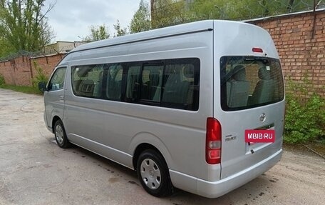 Toyota HiAce H200, 2008 год, 1 600 000 рублей, 6 фотография
