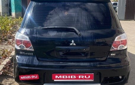 Mitsubishi Outlander III рестайлинг 3, 2007 год, 300 000 рублей, 3 фотография