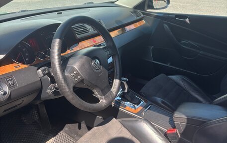 Volkswagen Passat B6, 2005 год, 650 000 рублей, 13 фотография