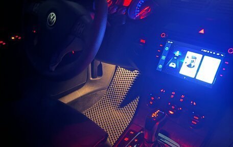 Volkswagen Passat B6, 2005 год, 650 000 рублей, 25 фотография