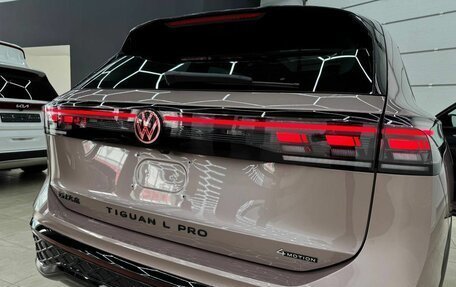 Volkswagen Tiguan, 2024 год, 5 650 000 рублей, 6 фотография
