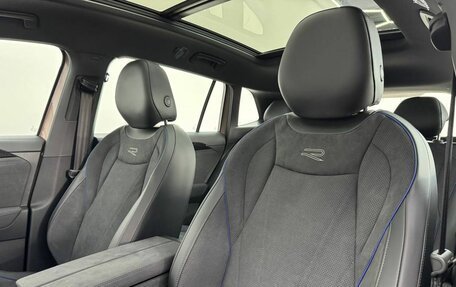 Volkswagen Tiguan, 2024 год, 5 650 000 рублей, 16 фотография