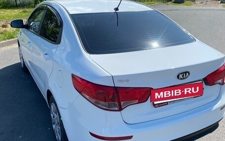 KIA Rio III рестайлинг, 2016 год, 845 000 рублей, 6 фотография