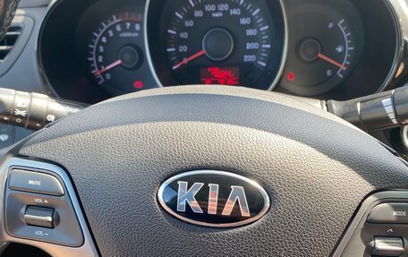 KIA Rio III рестайлинг, 2016 год, 845 000 рублей, 24 фотография