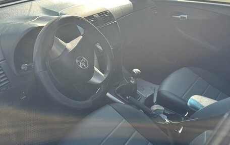 Toyota Corolla, 2011 год, 1 200 000 рублей, 3 фотография