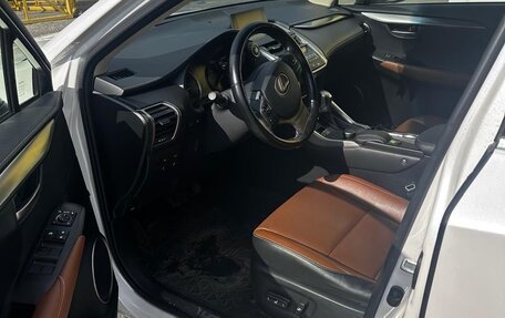 Lexus NX I, 2016 год, 3 500 000 рублей, 6 фотография