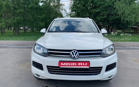Volkswagen Touareg III, 2011 год, 1 750 000 рублей, 5 фотография