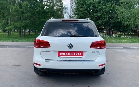 Volkswagen Touareg III, 2011 год, 1 750 000 рублей, 7 фотография