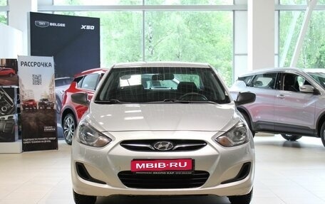 Hyundai Solaris II рестайлинг, 2013 год, 690 000 рублей, 2 фотография