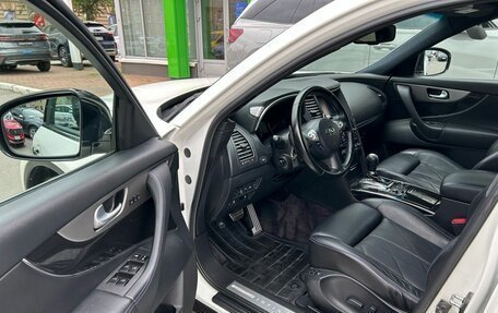Infiniti QX70, 2016 год, 2 579 000 рублей, 10 фотография