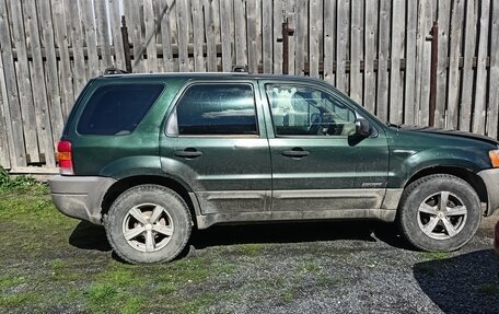 Ford Escape II, 2001 год, 300 000 рублей, 1 фотография