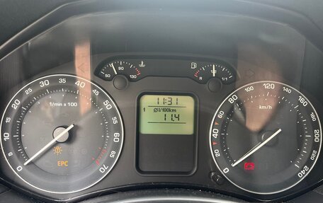 Skoda Octavia, 2005 год, 560 000 рублей, 2 фотография