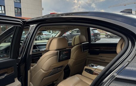 BMW 7 серия, 2012 год, 2 800 000 рублей, 11 фотография