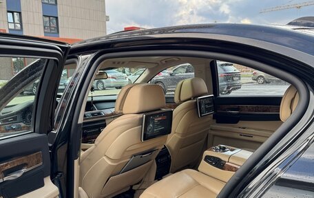 BMW 7 серия, 2012 год, 2 800 000 рублей, 10 фотография