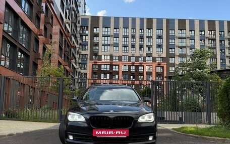 BMW 7 серия, 2012 год, 2 800 000 рублей, 2 фотография