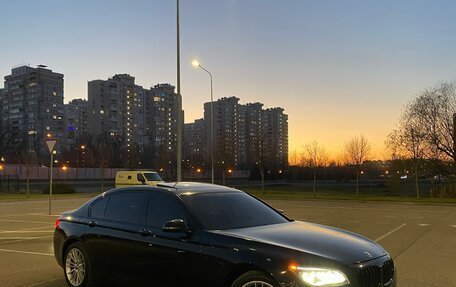 BMW 7 серия, 2012 год, 2 800 000 рублей, 28 фотография