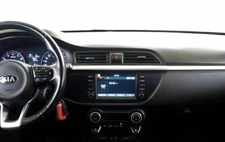 KIA Rio IV, 2018 год, 1 195 000 рублей, 5 фотография