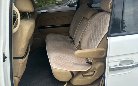 Honda Elysion I, 2005 год, 740 000 рублей, 13 фотография