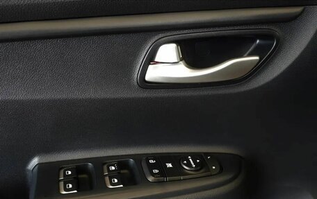 KIA Rio IV, 2018 год, 1 195 000 рублей, 11 фотография