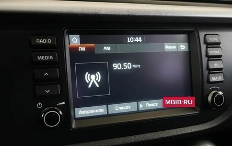 KIA Rio IV, 2018 год, 1 195 000 рублей, 7 фотография