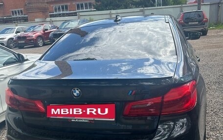 BMW 5 серия, 2019 год, 2 490 000 рублей, 3 фотография