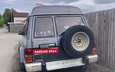 Nissan Safari IV, 1992 год, 850 000 рублей, 2 фотография