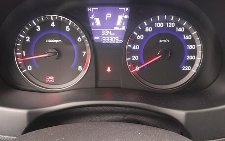 Hyundai Solaris II рестайлинг, 2013 год, 730 000 рублей, 18 фотография
