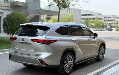 Toyota Highlander, 2021 год, 3 400 300 рублей, 4 фотография