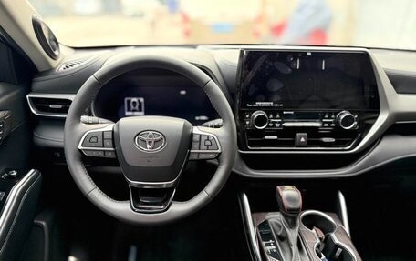 Toyota Highlander, 2021 год, 3 400 300 рублей, 8 фотография