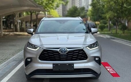 Toyota Highlander, 2021 год, 3 400 300 рублей, 3 фотография