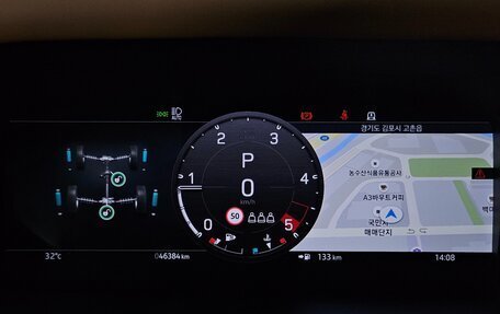 Land Rover Defender II, 2022 год, 6 300 000 рублей, 10 фотография