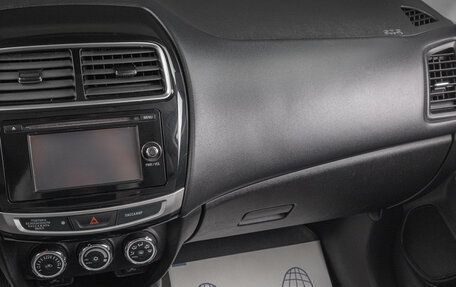 Mitsubishi ASX I рестайлинг, 2015 год, 1 299 000 рублей, 18 фотография