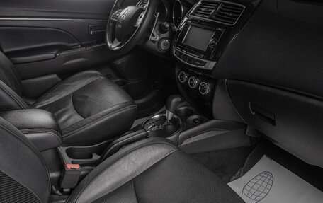Mitsubishi ASX I рестайлинг, 2015 год, 1 299 000 рублей, 20 фотография