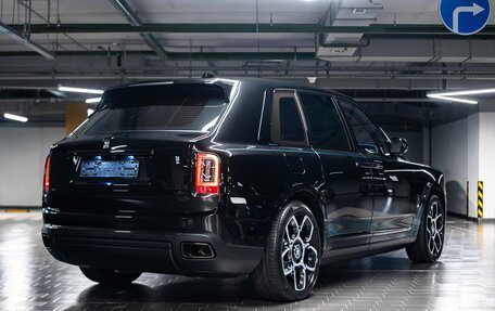Rolls-Royce Cullinan, 2021 год, 39 990 000 рублей, 2 фотография