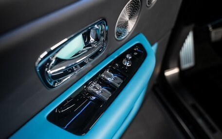 Rolls-Royce Cullinan, 2021 год, 39 990 000 рублей, 14 фотография