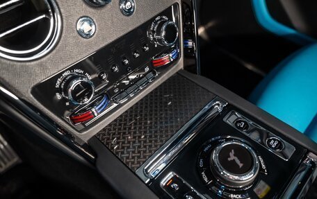 Rolls-Royce Cullinan, 2021 год, 39 990 000 рублей, 15 фотография