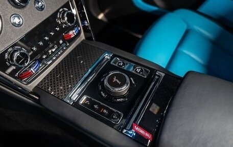 Rolls-Royce Cullinan, 2021 год, 39 990 000 рублей, 8 фотография