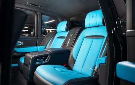 Rolls-Royce Cullinan, 2021 год, 39 990 000 рублей, 21 фотография