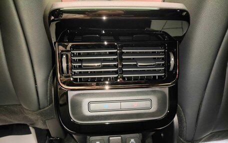 Land Rover Range Rover Evoque II, 2025 год, 6 350 000 рублей, 20 фотография