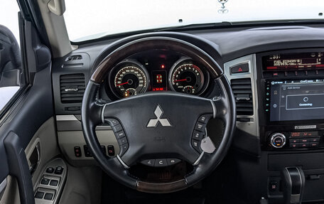 Mitsubishi Pajero IV, 2020 год, 3 720 000 рублей, 22 фотография