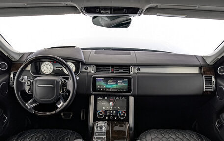Land Rover Range Rover IV рестайлинг, 2021 год, 11 000 000 рублей, 14 фотография