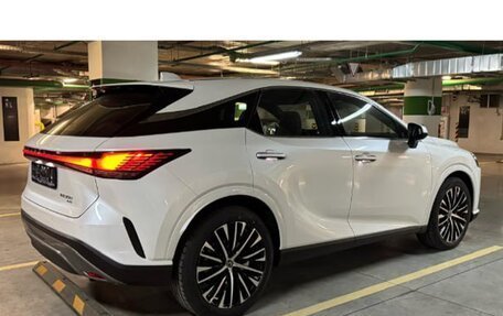 Lexus RX IV рестайлинг, 2025 год, 7 700 000 рублей, 3 фотография