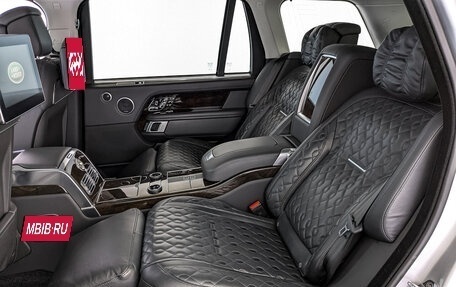 Land Rover Range Rover IV рестайлинг, 2021 год, 11 000 000 рублей, 18 фотография