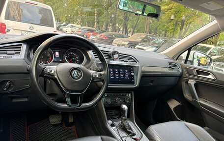 Volkswagen Tiguan II, 2018 год, 2 200 000 рублей, 7 фотография