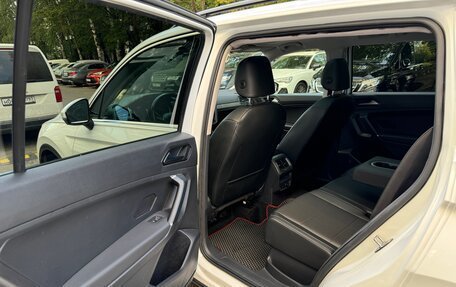 Volkswagen Tiguan II, 2018 год, 2 200 000 рублей, 5 фотография