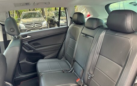 Volkswagen Tiguan II, 2018 год, 2 200 000 рублей, 8 фотография