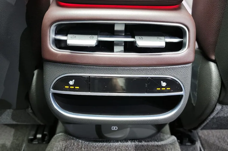 Genesis GV70, 2021 год, 4 200 000 рублей, 17 фотография