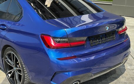 BMW 3 серия, 2019 год, 2 450 000 рублей, 24 фотография