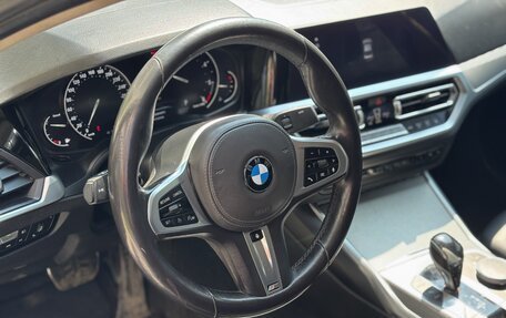BMW 3 серия, 2019 год, 2 450 000 рублей, 18 фотография